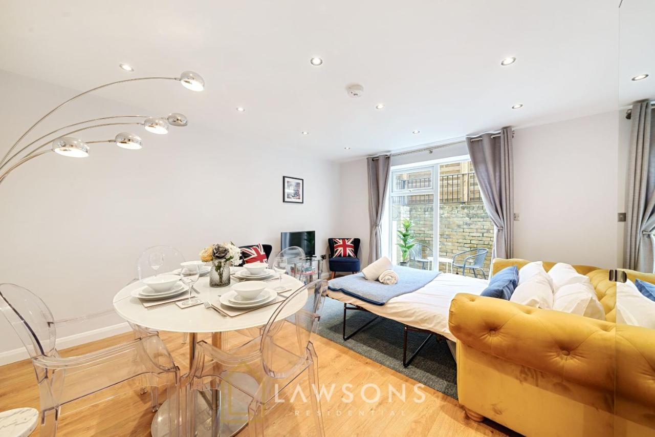 Stylish Living By Lawsons - 3 En Suites 温莎 外观 照片