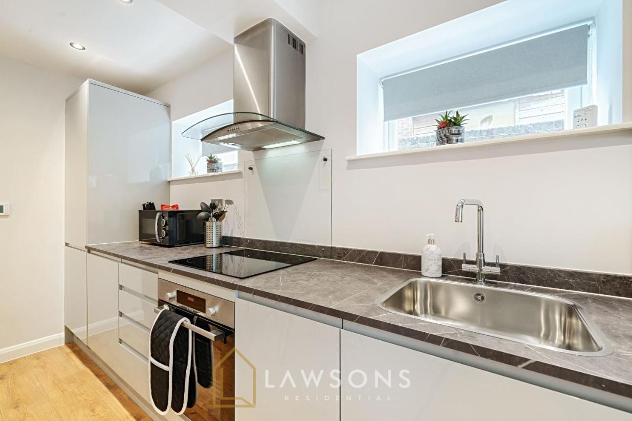 Stylish Living By Lawsons - 3 En Suites 温莎 外观 照片