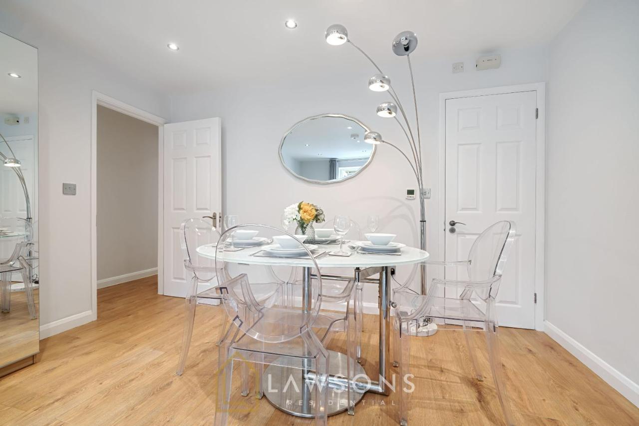 Stylish Living By Lawsons - 3 En Suites 温莎 外观 照片