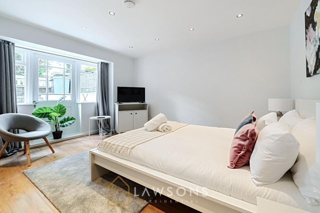 Stylish Living By Lawsons - 3 En Suites 温莎 外观 照片