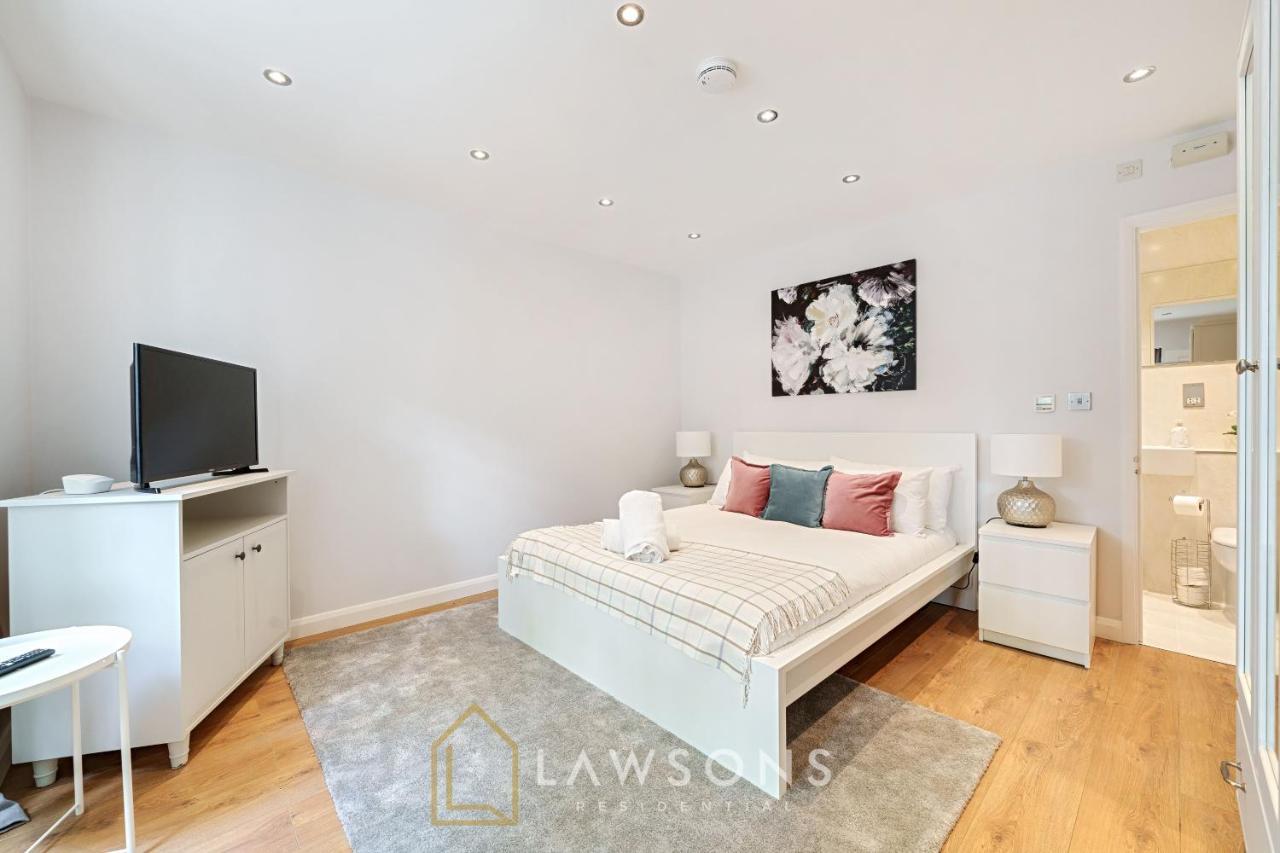Stylish Living By Lawsons - 3 En Suites 温莎 外观 照片