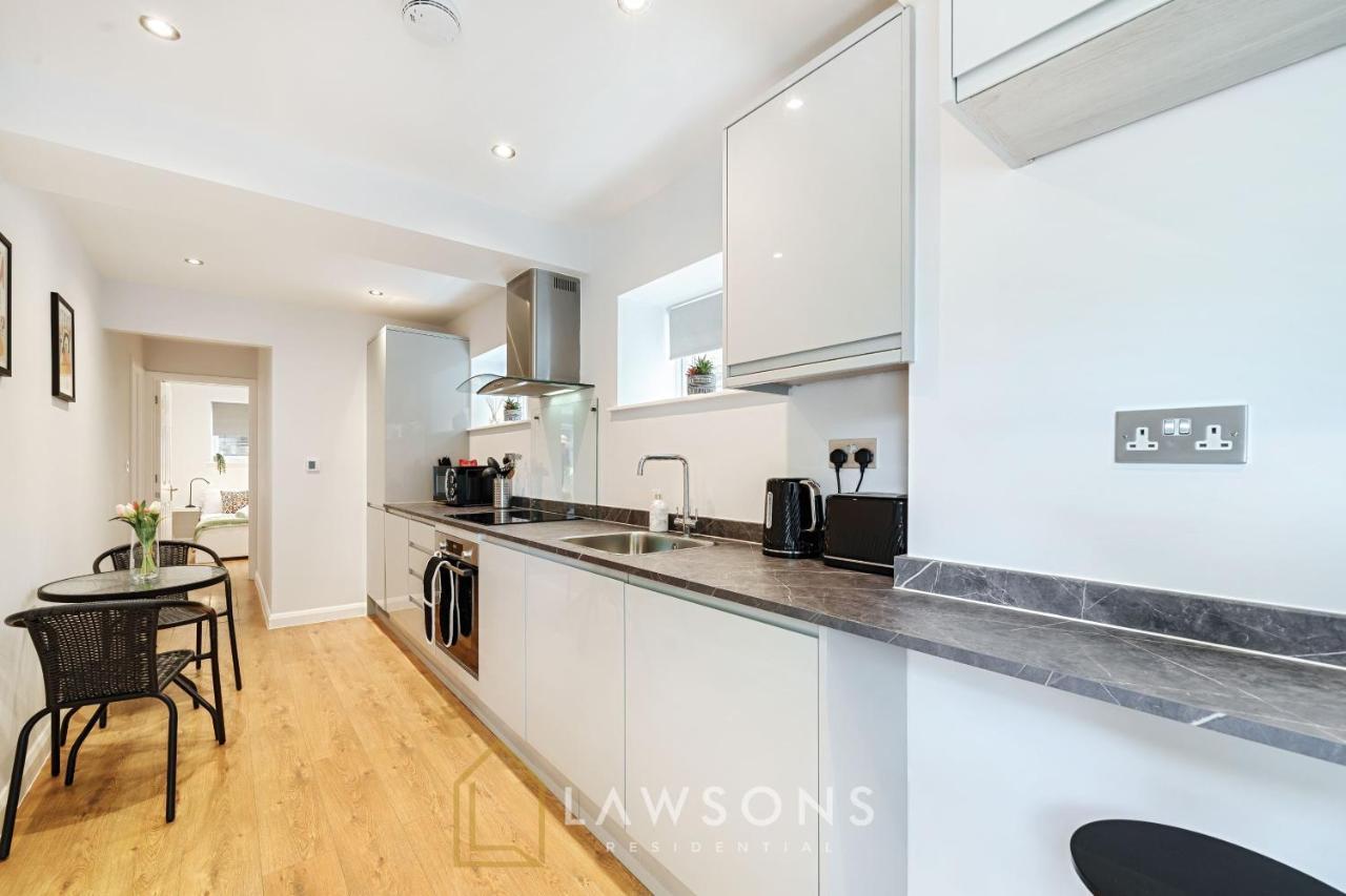 Stylish Living By Lawsons - 3 En Suites 温莎 外观 照片